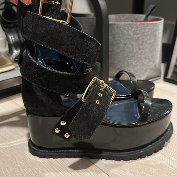 Made in Japan, Sacai black double strap platform sandals in size 38 - Picture 3 of 7